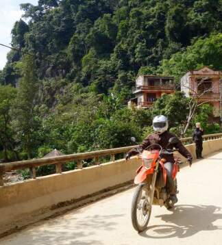 Vietnam Motorradreise: Bergvölker und Bergfahrten